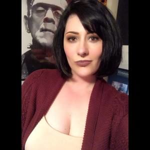 Meet your Posher, Nikkie